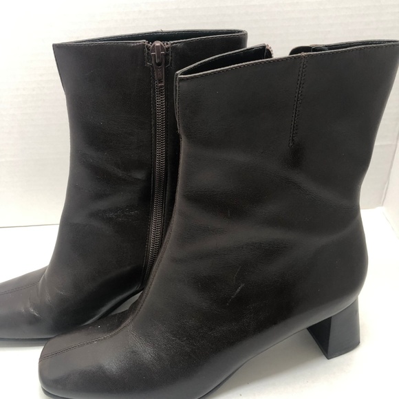 Etienne Aigner boots Black and Brown size 7 - Picture 5 of 8